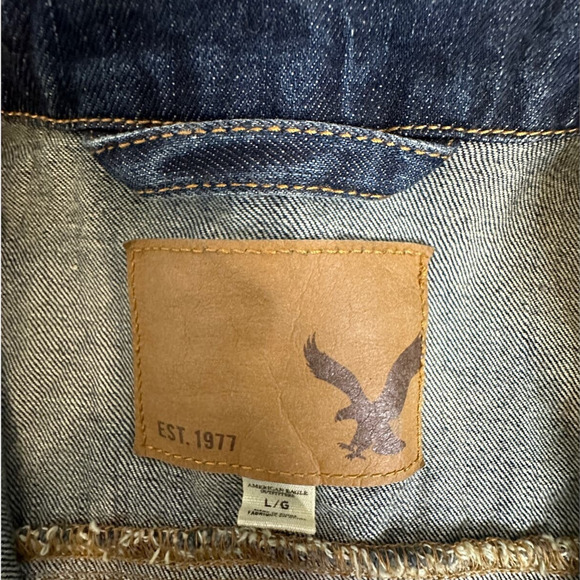 American Eagle Outfitters Womens Dark Denim Button Jean Jacket Large Trucker - Picture 8 of 9